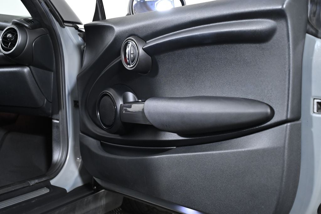 2017 MINI Cooper Cooper