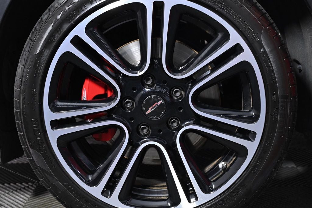 2016 MINI John Cooper Works Countryman Base