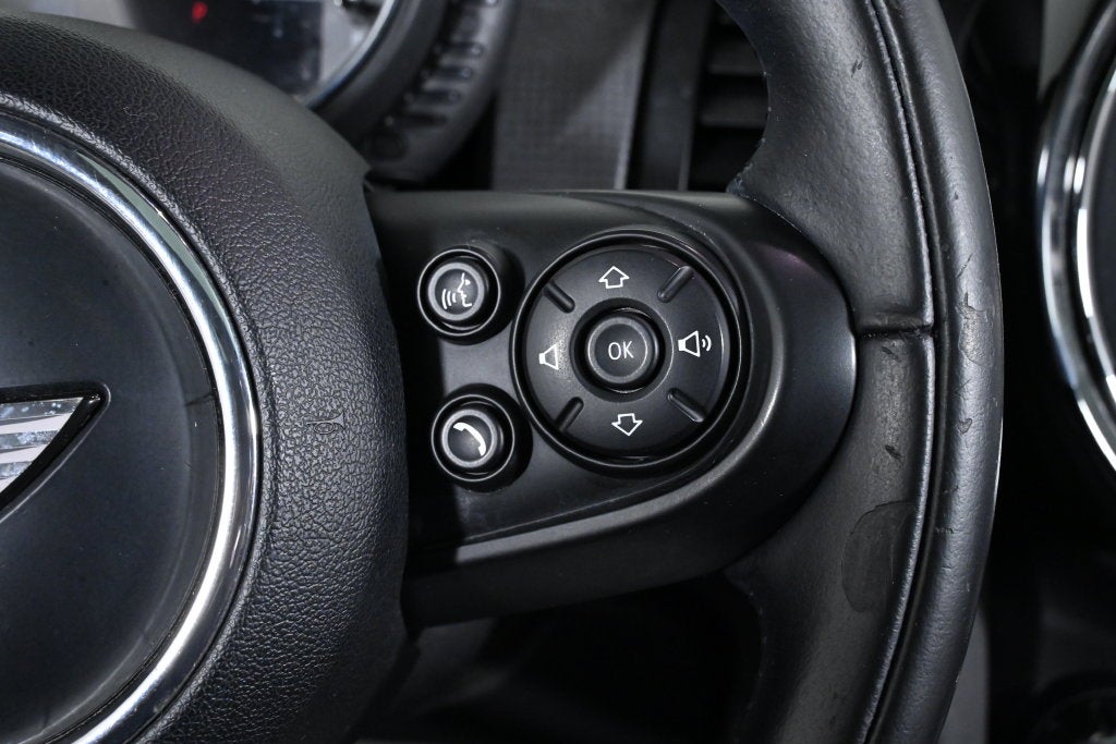 2017 MINI Cooper Base