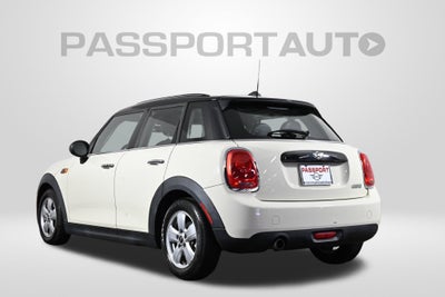 2017 MINI Cooper Base