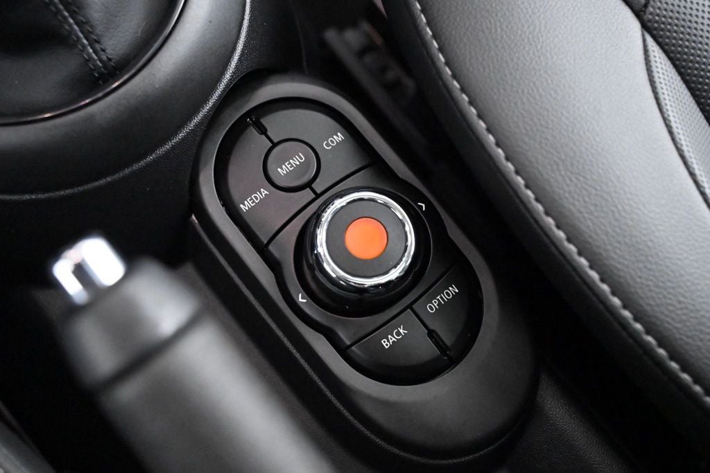 2020 MINI Cooper Base