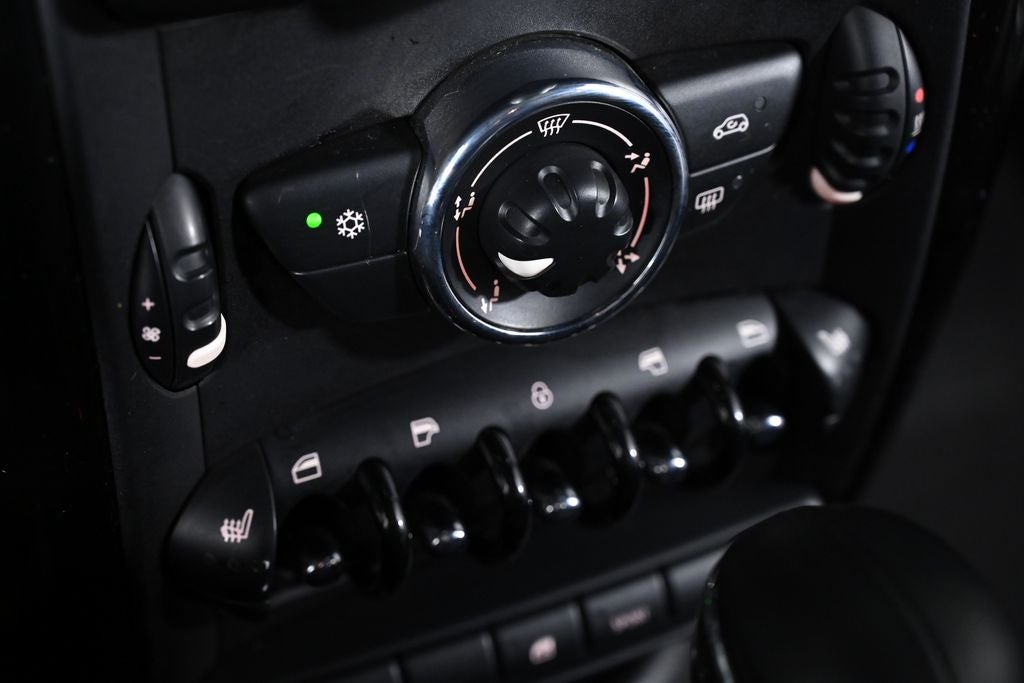 2011 MINI Cooper Countryman FWD 4dr