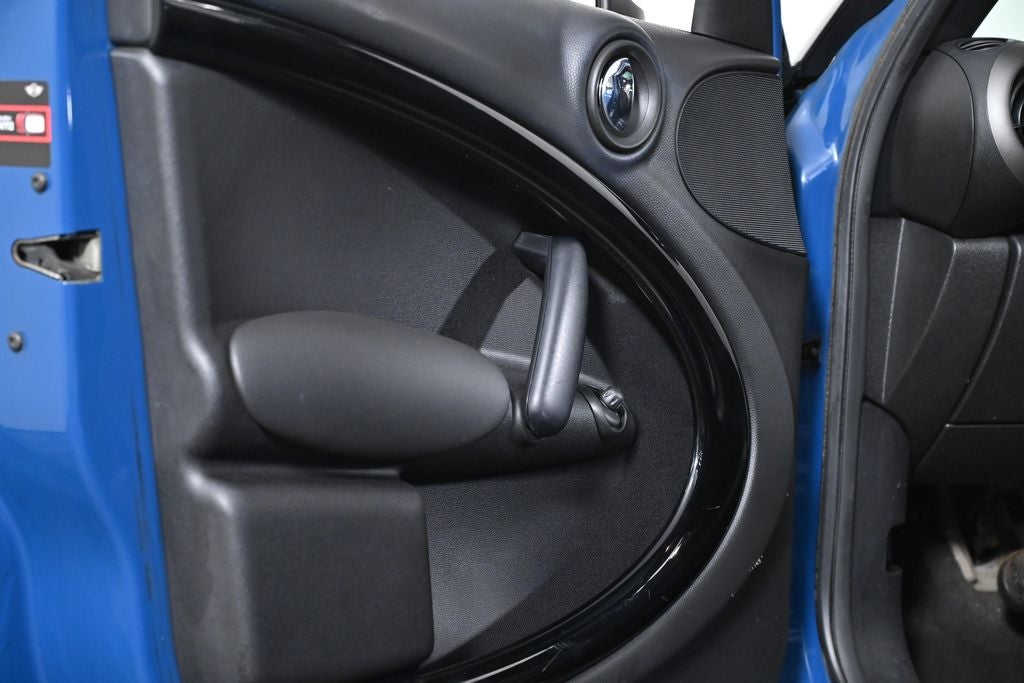 2011 MINI Cooper Countryman FWD 4dr