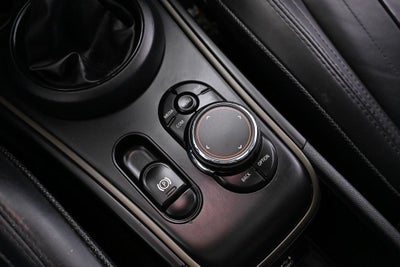 2019 MINI Countryman Base