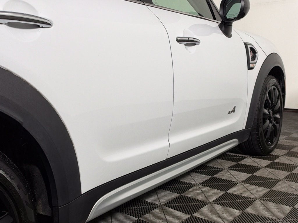 2020 MINI COUNTRYMAN Base