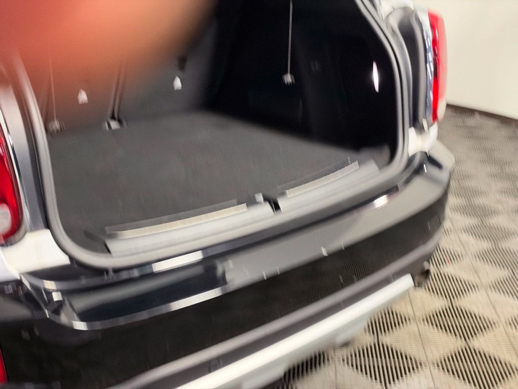 2020 MINI COUNTRYMAN Base