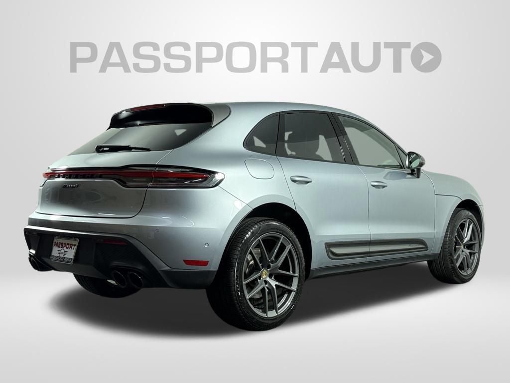 2025 Porsche Macan Base