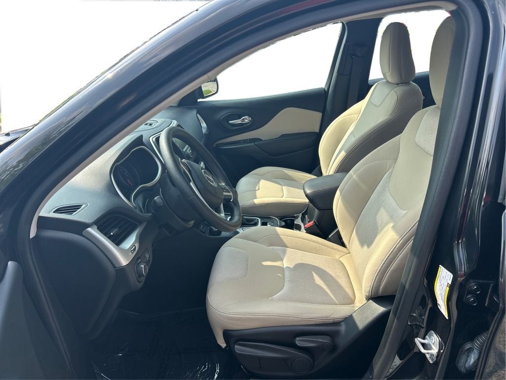 2016 Jeep Cherokee Sport AWD