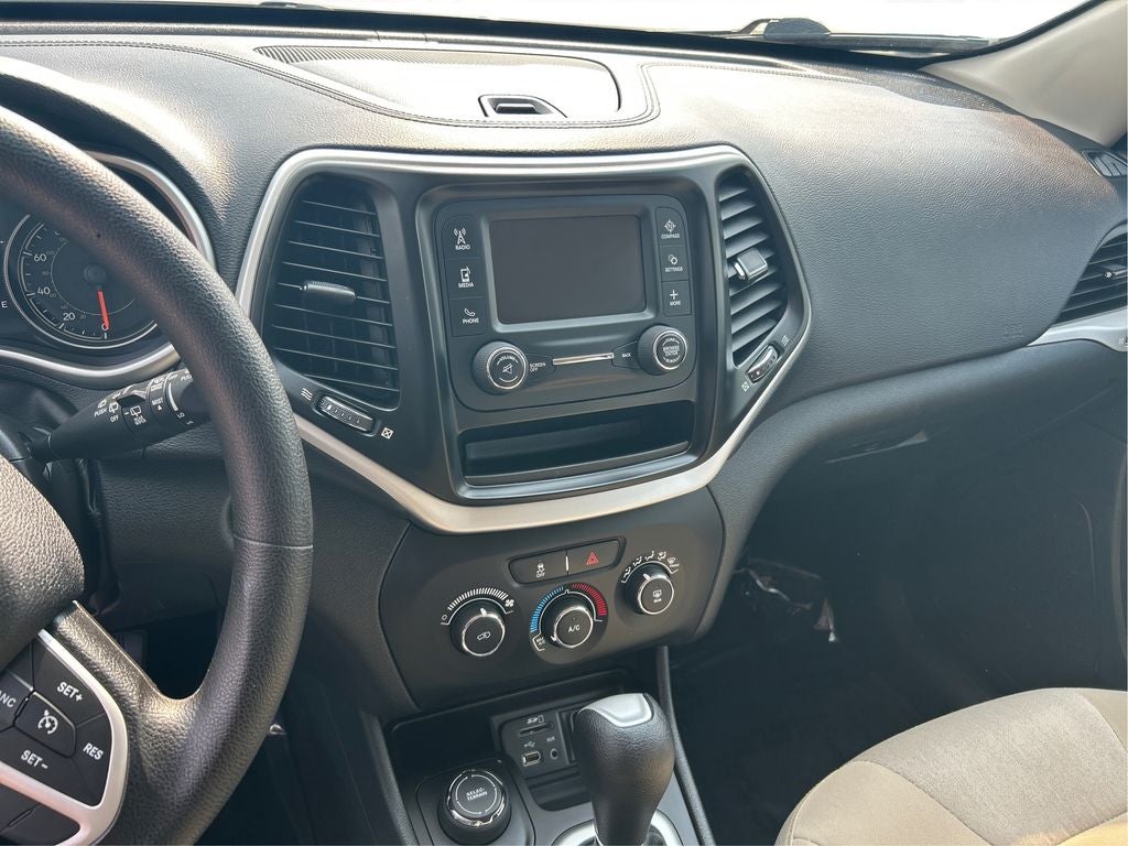 2016 Jeep Cherokee Sport AWD