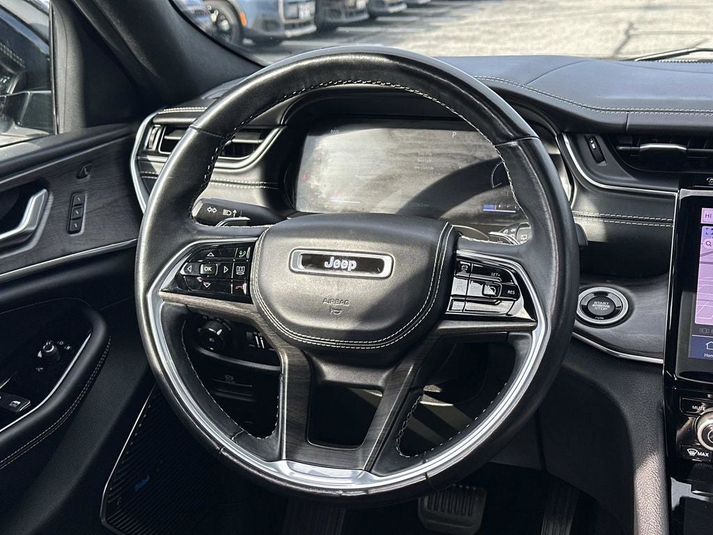 2022 Jeep Grand Cherokee Overland 4WD