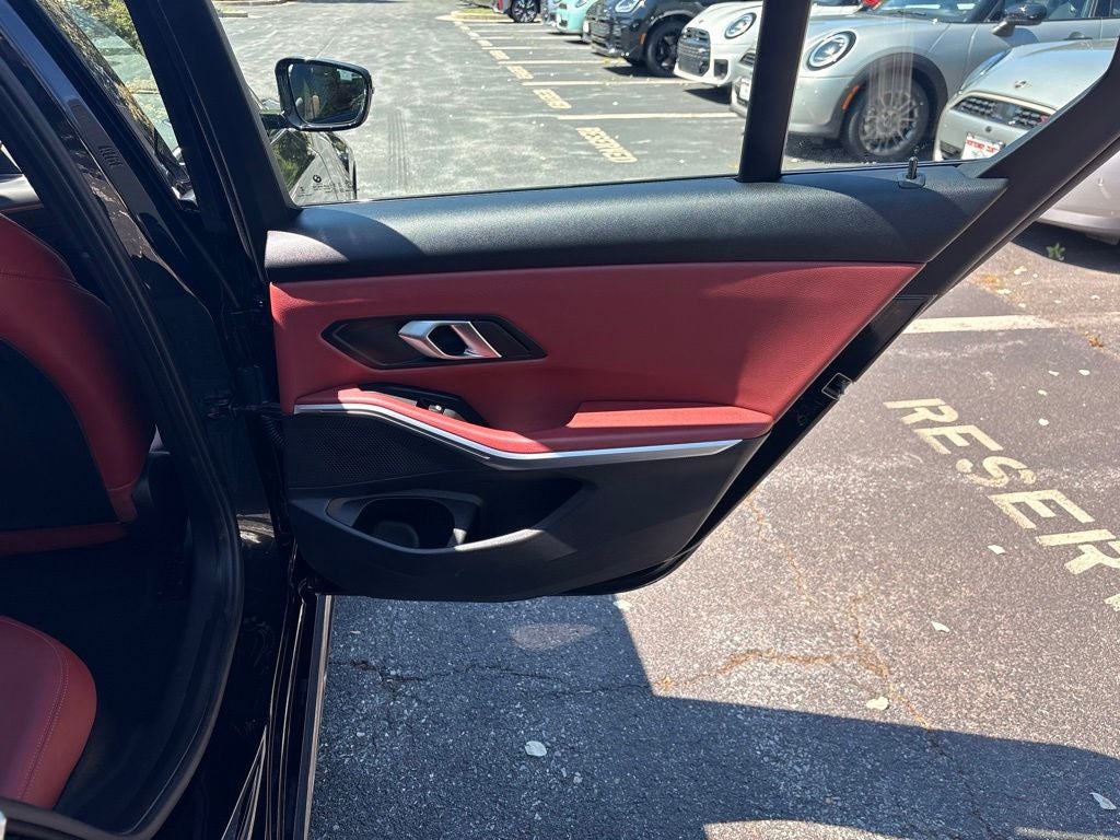 2025 BMW 3 Series 330i xDrive