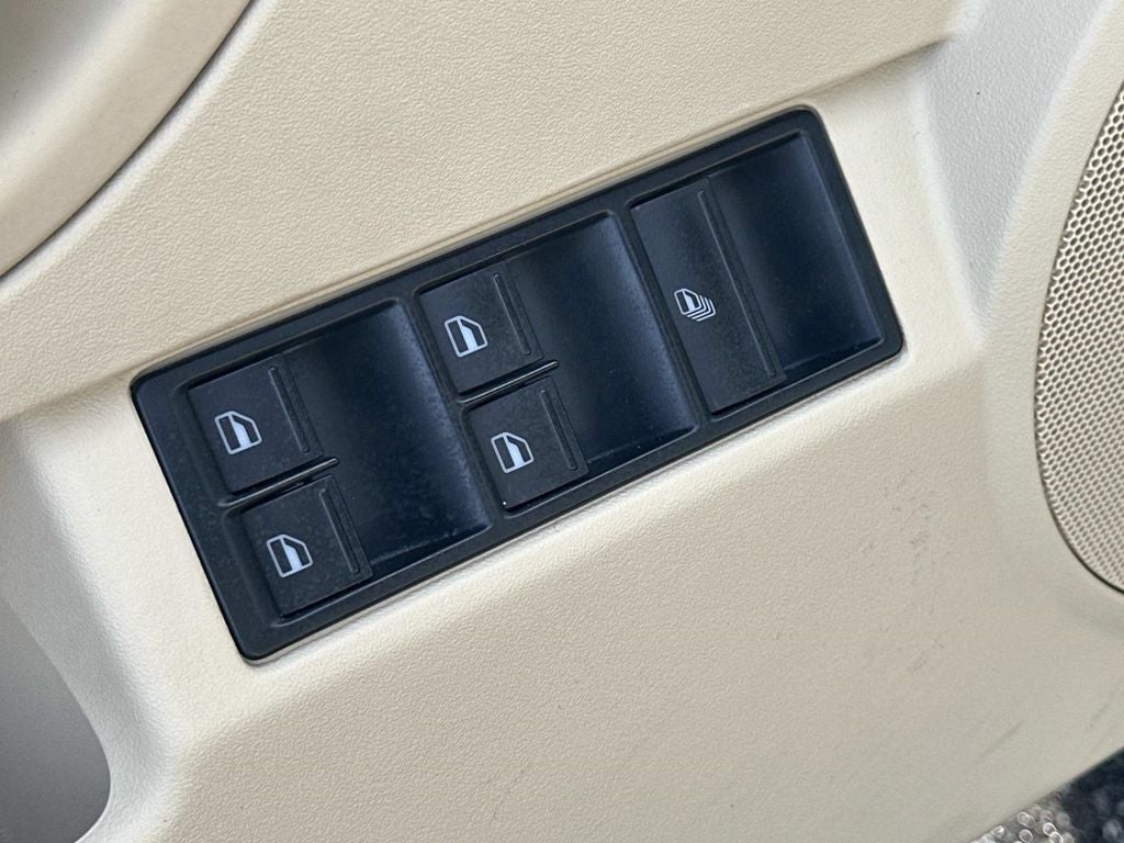 2010 Volkswagen Beetle 2.5L