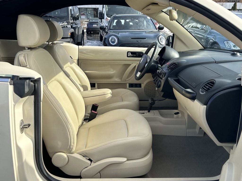 2010 Volkswagen Beetle 2.5L