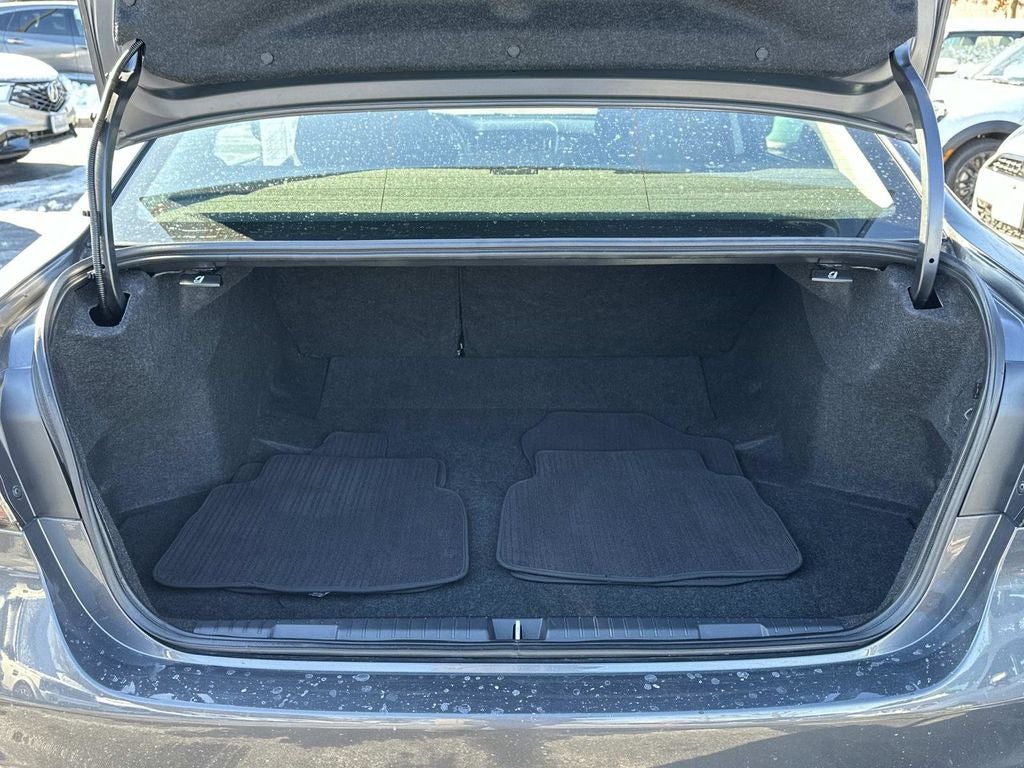 2025 Subaru Legacy Premium AWD