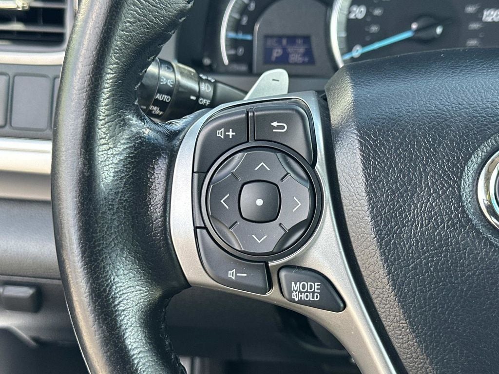 2013 Toyota Camry SE Sedan