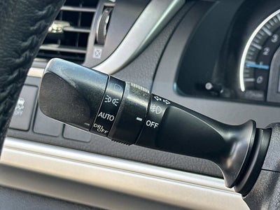 2013 Toyota Camry SE Sedan