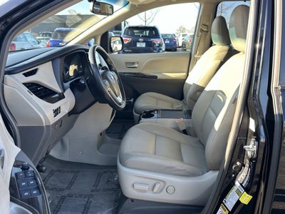 2015 Toyota Sienna Limited 7 Passenger