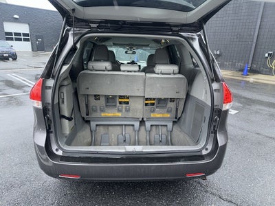 2013 Toyota Sienna XLE Mobility Auto Access