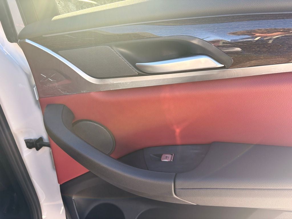 2023 BMW X4 xDrive30i AWD