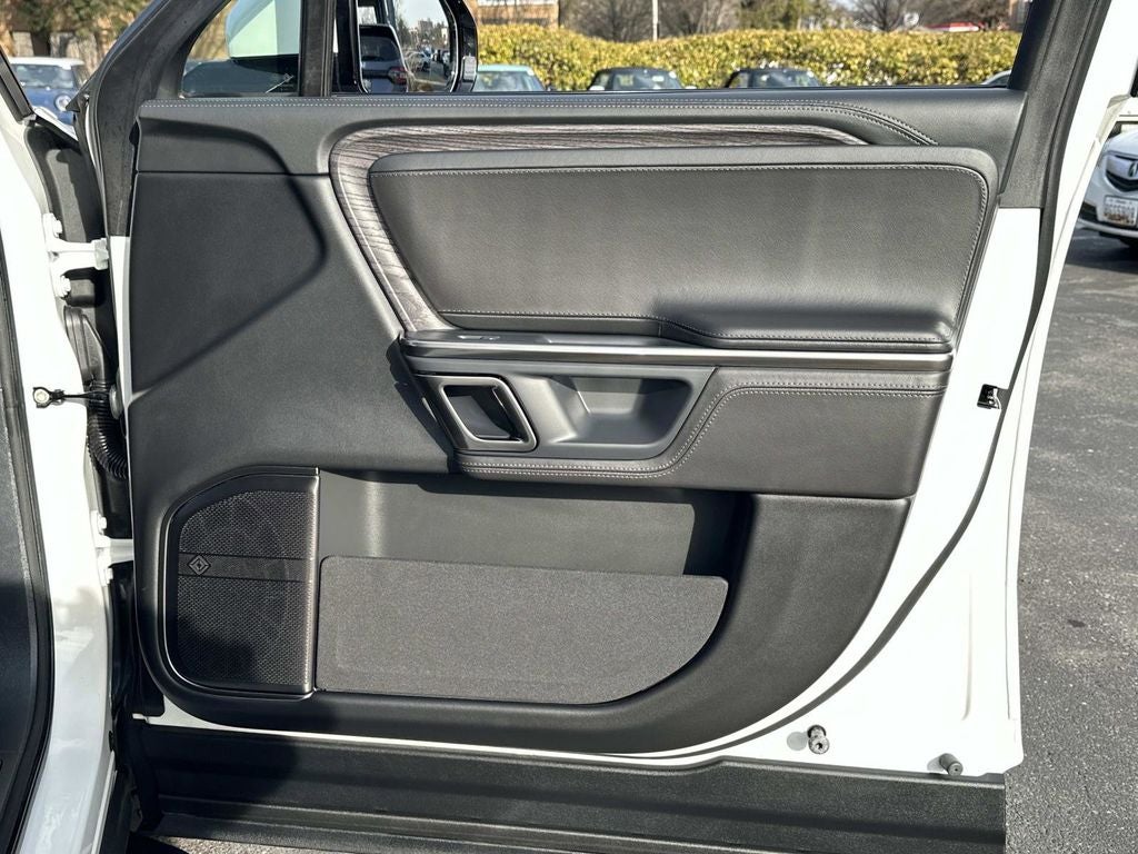 2023 Rivian R1S Launch Edition