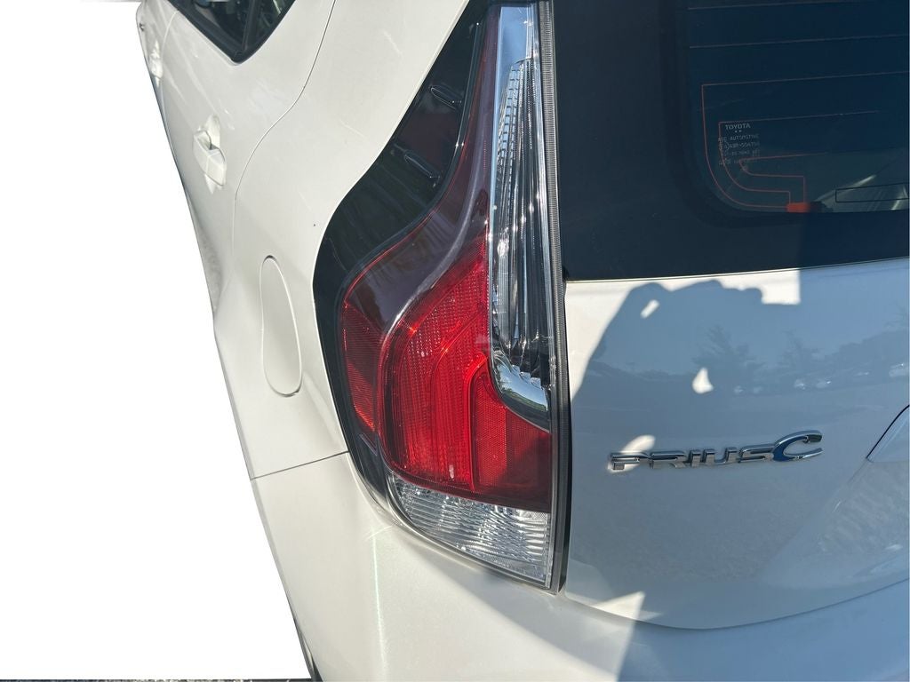 2016 Toyota Prius c Two