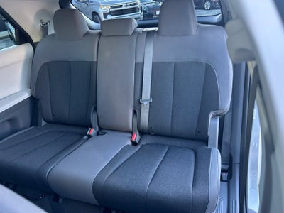 2024 Hyundai IONIQ 5 SE Standard Range