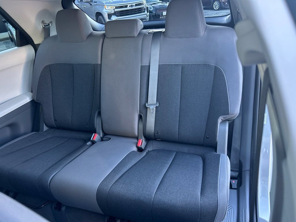 2024 Hyundai IONIQ 5 SE Standard Range