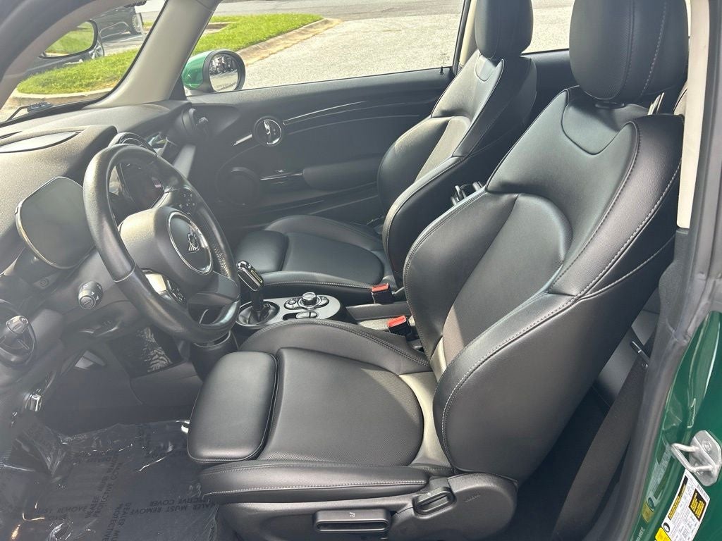 2022 MINI Cooper SE Electric Signature Hardtop 2 Door