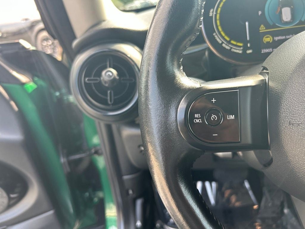 2022 MINI Cooper SE Electric Signature Hardtop 2 Door