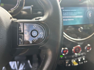 2022 MINI Cooper SE Electric Signature Hardtop 2 Door