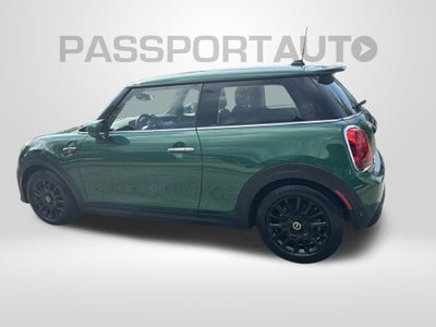 2022 MINI Cooper SE Electric Signature Hardtop 2 Door