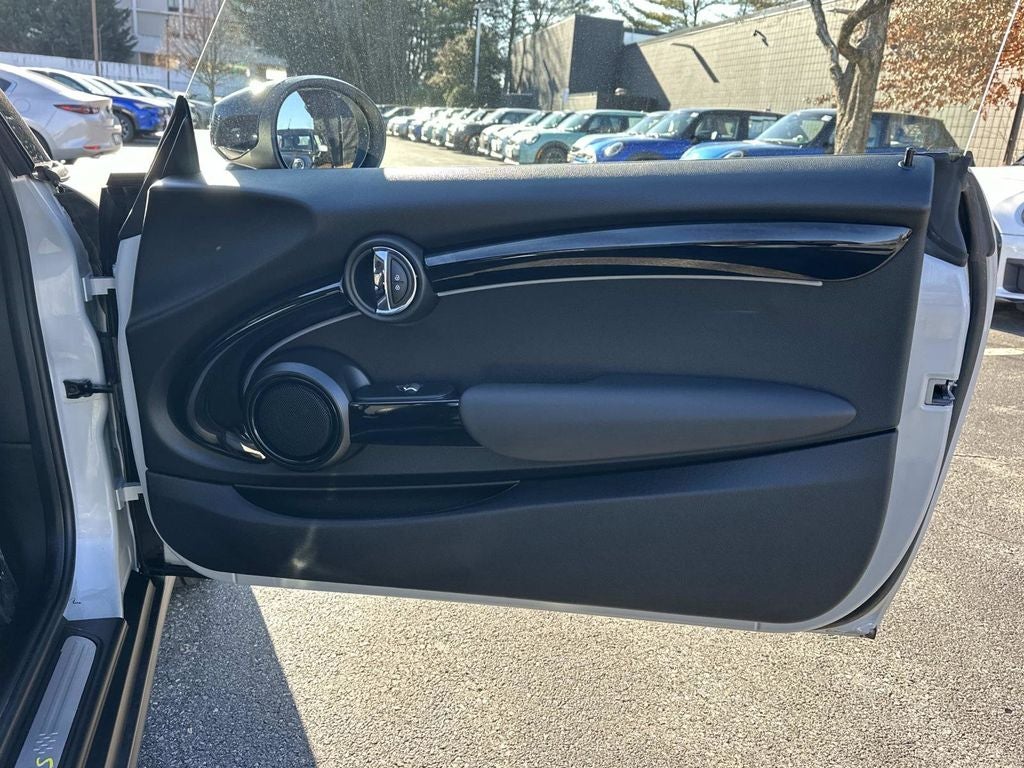 2022 MINI Cooper SE Electric Signature Hardtop 2 Door