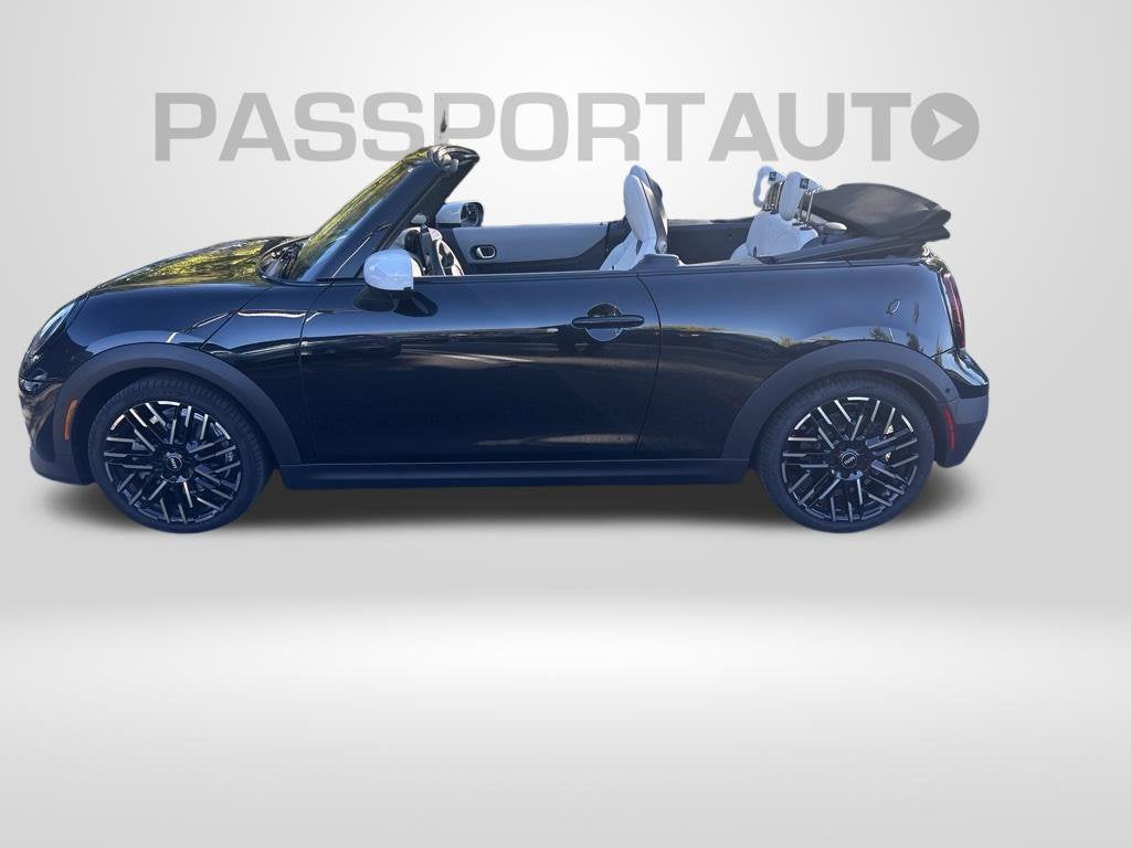 2026 MINI Cooper Iconic