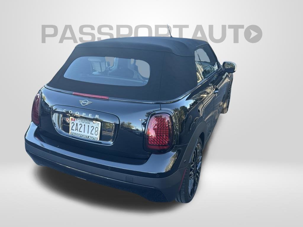 2026 MINI Cooper Iconic