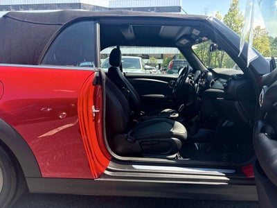 2024 MINI Cooper Signature