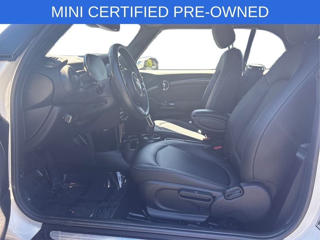 2024 MINI Cooper Signature Convertible