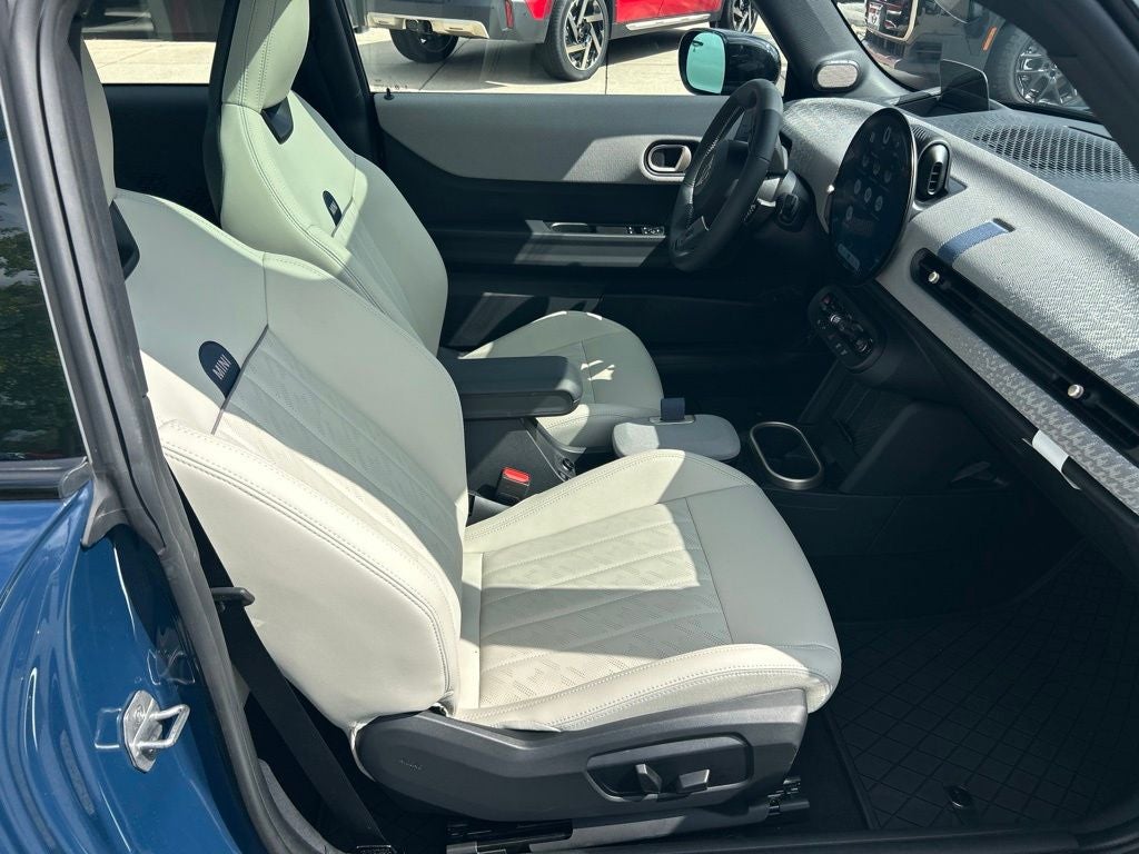 2026 MINI Cooper S Hardtop 2 Door Iconic