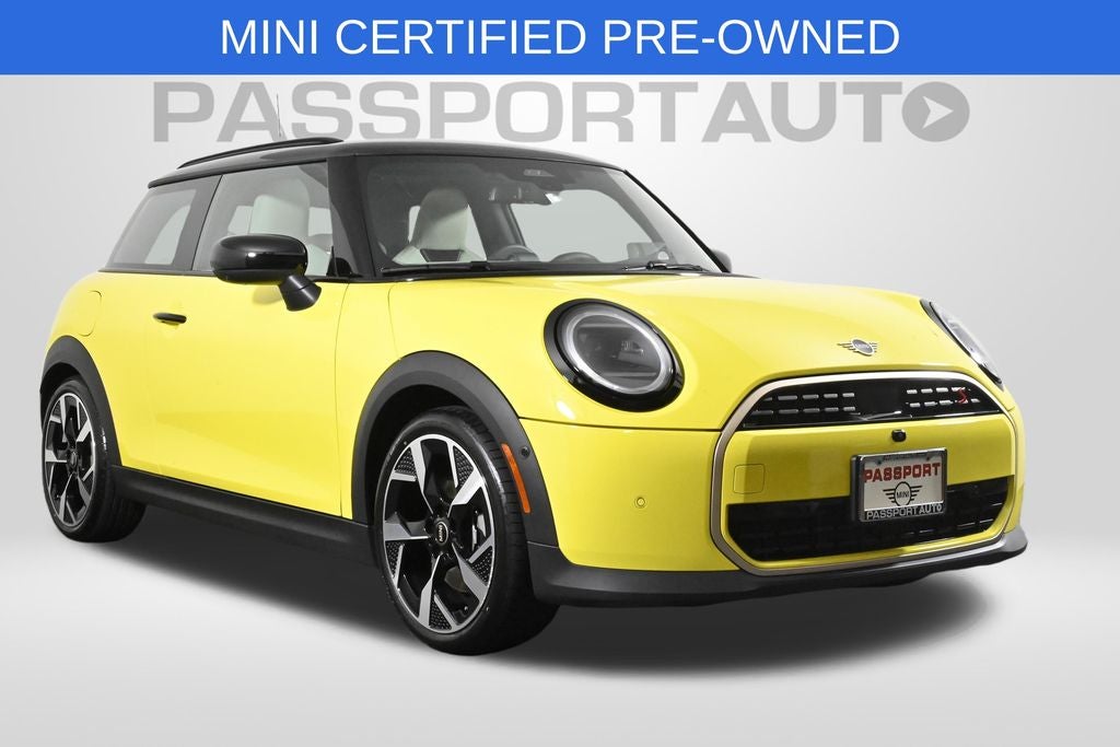 2025 MINI Cooper S Iconic Hardtop 2 Door