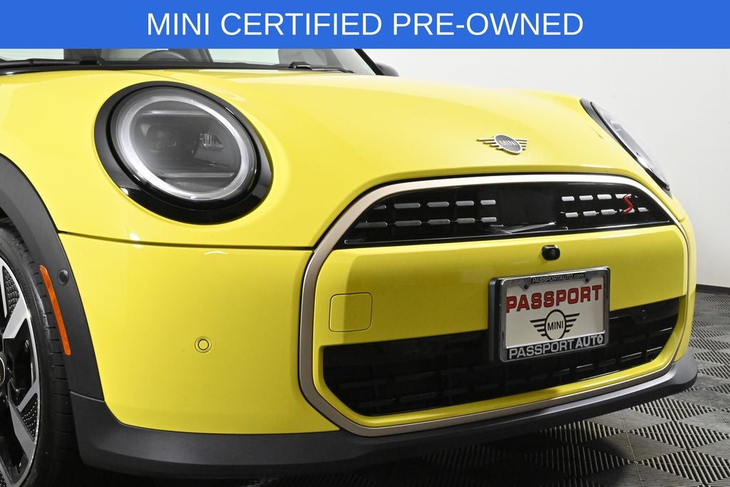 2025 MINI Cooper S Iconic Hardtop 2 Door