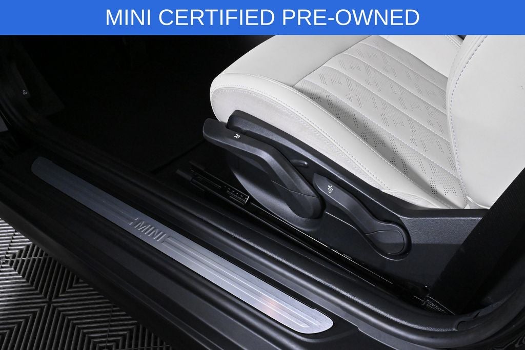 2025 MINI Cooper S Signature Plus