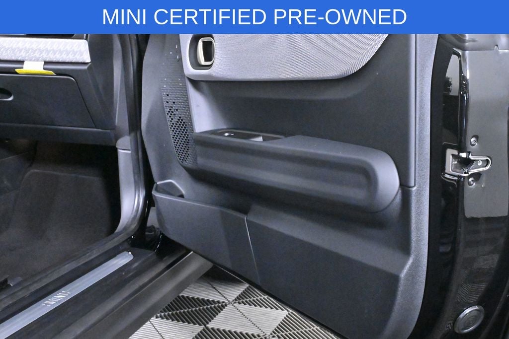 2025 MINI Cooper S Signature Plus