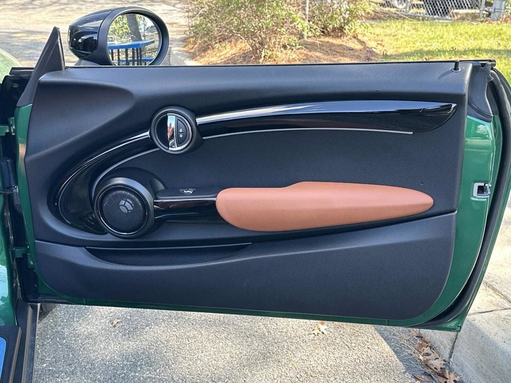 2023 MINI Cooper S Convertible Iconic