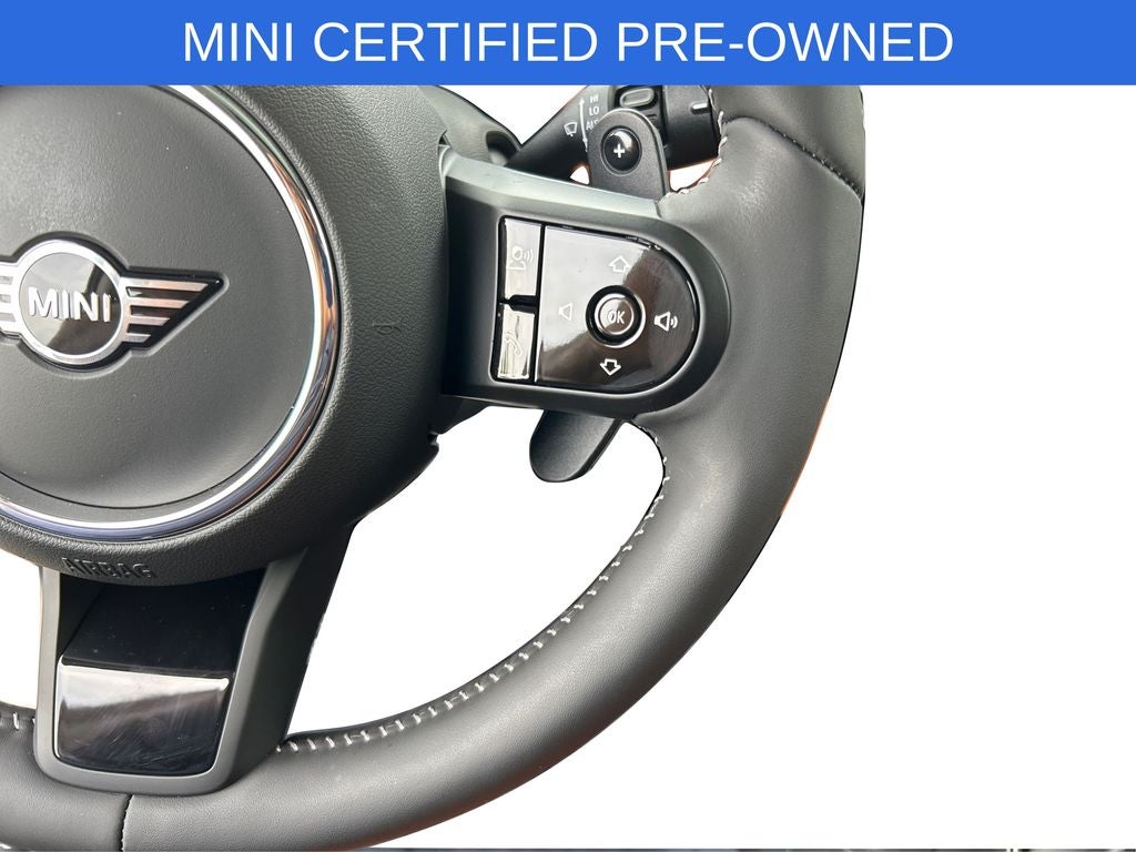 2024 MINI Cooper S Iconic
