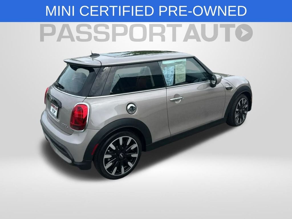 2024 MINI Cooper S Iconic
