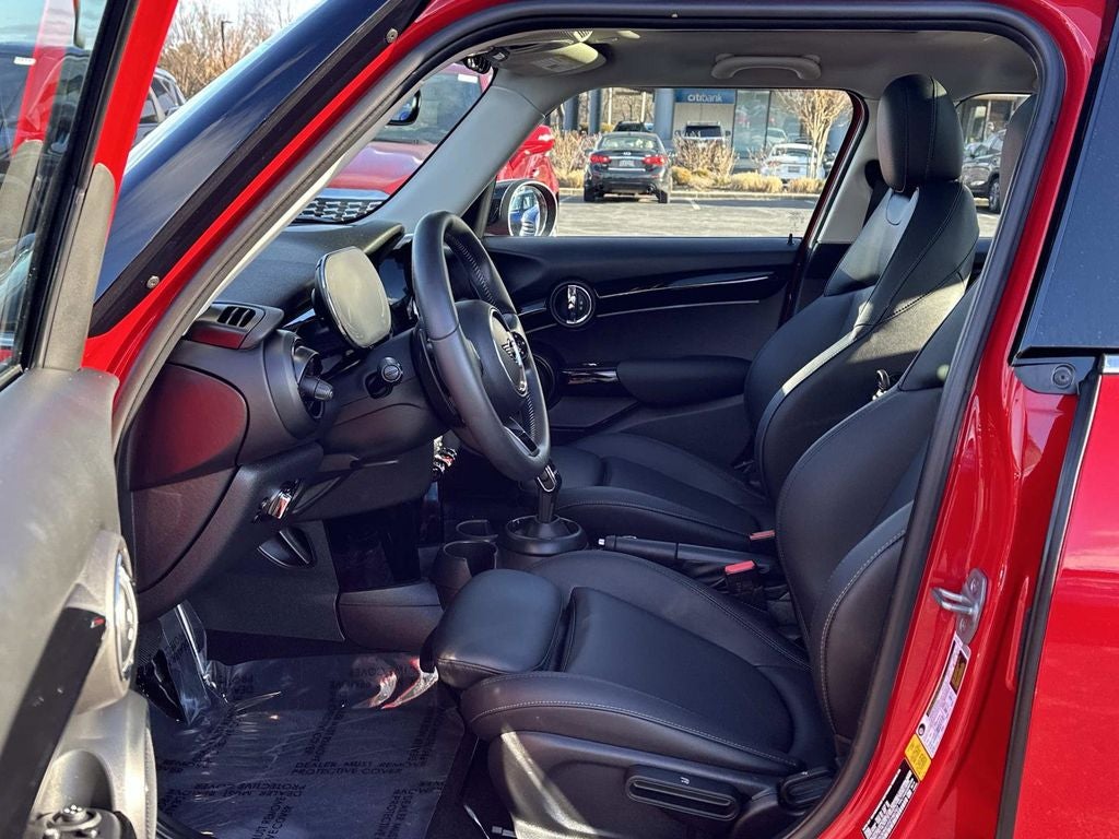 2023 MINI Cooper S Signature Hardtop 4 Door