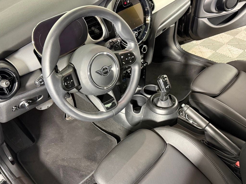 2024 MINI Cooper S Signature Hardtop 4 Door