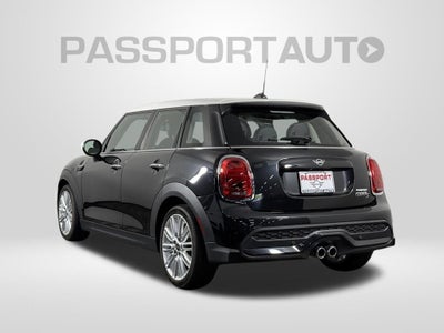 2024 MINI Cooper S Signature Hardtop 4 Door