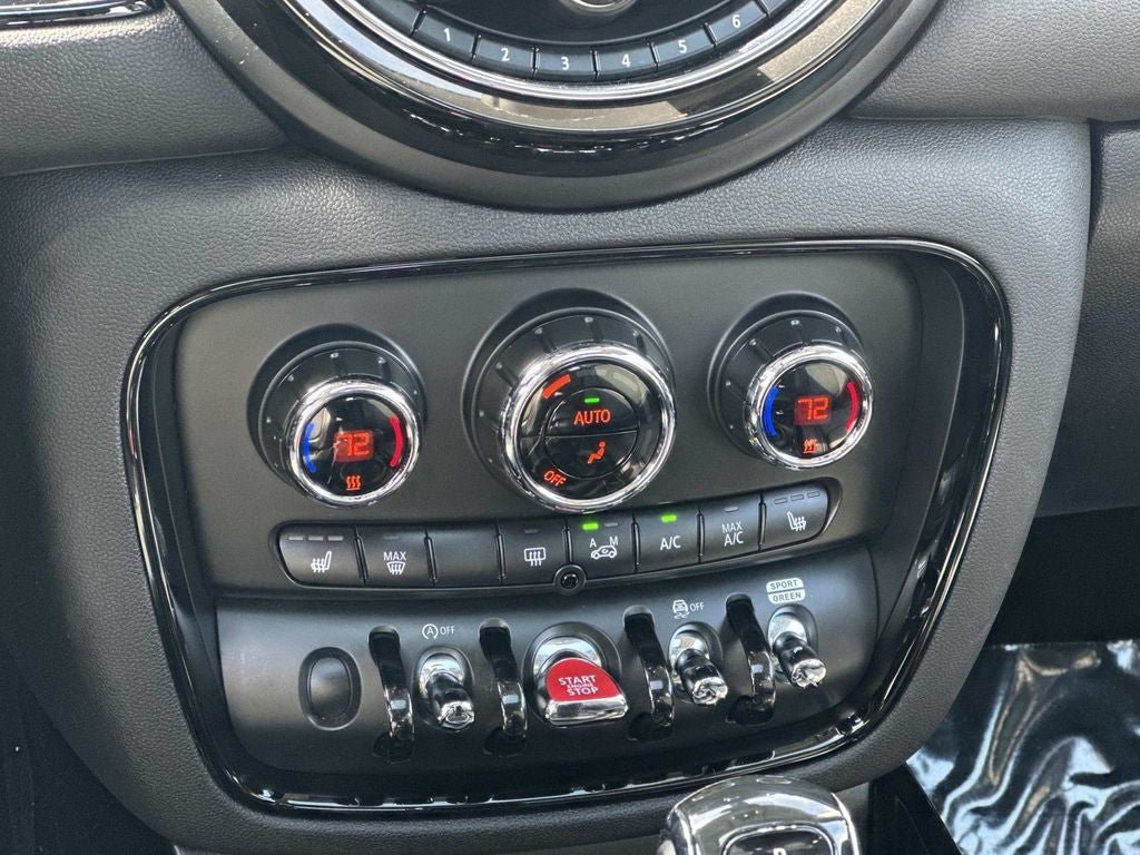 2020 MINI Clubman Cooper S Signature