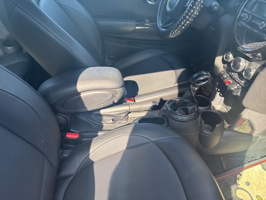 2015 MINI Cooper Base