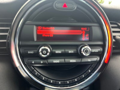 2015 MINI Cooper Base